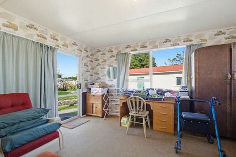 Photo of property in 36 Gloucester Street, Takaro, Palmerston North, 4412