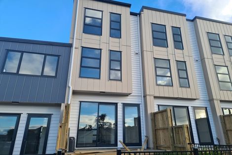 Photo of property in 11/122 Pooks Road, Ranui, Auckland, 0612