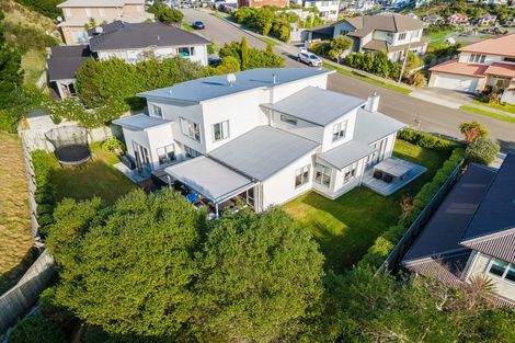 Photo of property in 15 Mauldeth Terrace, Churton Park, Wellington, 6037