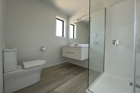 Photo of property in 15 Holystone Road, Whitby, Porirua, 5024