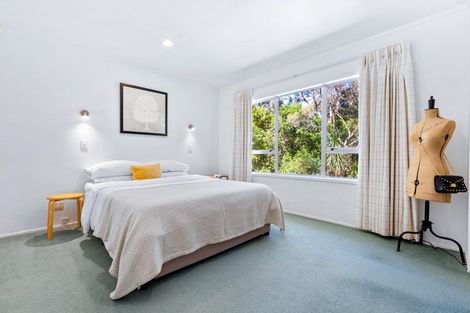 Photo of property in 14 Blundell Place, Chatswood, Auckland, 0626