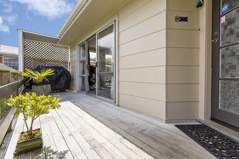 Photo of property in 28a Paritutu Road, Spotswood, New Plymouth, 4310
