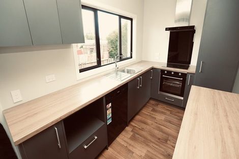 Photo of property in 37 Grey Street, Woodville, 4920