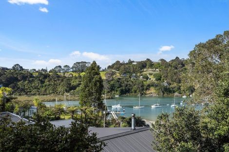 Photo of property in 10a Stillwater Crescent, Stillwater, Silverdale, 0993