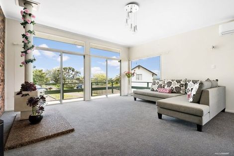 Photo of property in 40 Chequers Avenue, Glenfield, Auckland, 0629