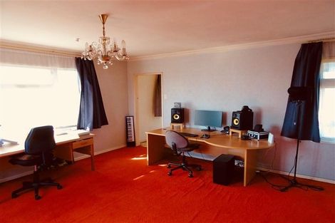 Photo of property in 55 Dawson Street, New Plymouth, 4310