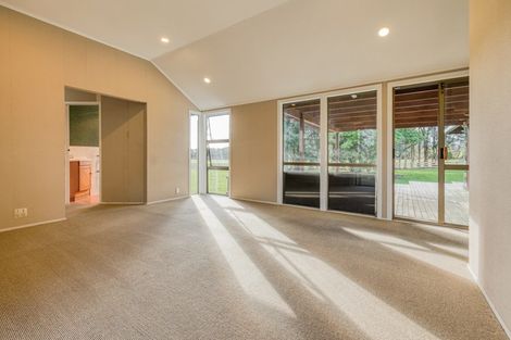Photo of property in 12 Brookvale Lane, Taupaki, Henderson, 0782