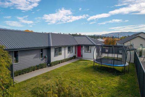 Photo of property in 5 Walker Place, Alexandra, 9320