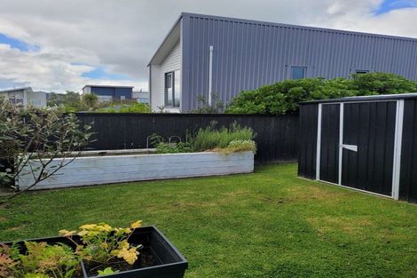 Photo of property in 24 Station Street, Hobsonville, Auckland, 0616