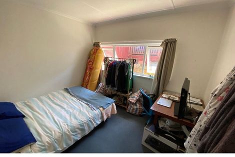 Photo of property in 6 Howard Street, Mount Cook, Wellington, 6021