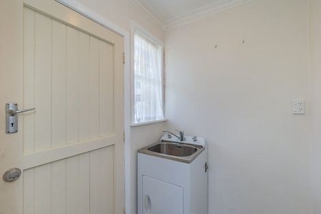Photo of property in 16 Ferguson Street, Levin, 5510