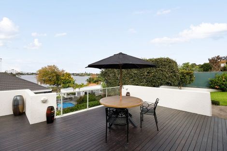 Photo of property in 6 Fowlers Avenue, Frankton, Hamilton, 3204