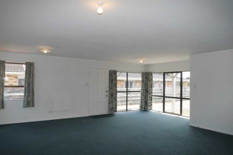Photo of property in 3 Compass Court, Paraparaumu, 5032