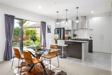 Photo of property in 12 Hampshire Court, Flagstaff, Hamilton, 3210