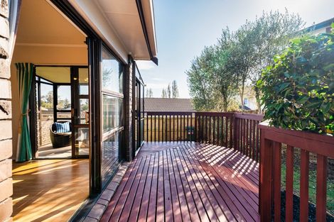 Photo of property in 2/14 Chip Grove, Sunnyhills, Auckland, 2010