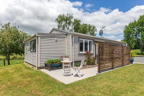 Photo of property in 61 Walton Road, Richmond Downs, Walton, 3475