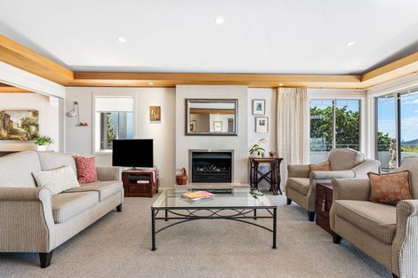 Photo of property in 9 Braemar Road, Castor Bay, Auckland, 0620