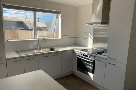 Photo of property in 151 Bruce Mclaren Road, Henderson, Auckland, 0612