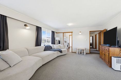 Photo of property in 20 Caernarvon Drive, Flaxmere, Hastings, 4120