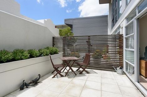 Photo of property in Sol Apartments, 31/37 Jessie Street, Te Aro, Wellington, 6011