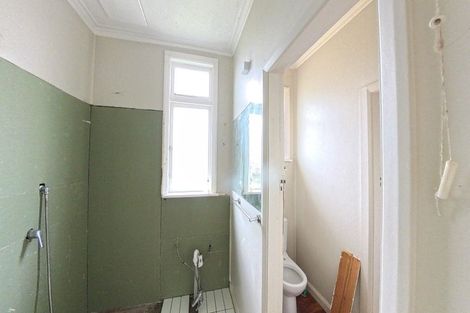 Photo of property in 95 Churchill Avenue, Hokowhitu, Palmerston North, 4410