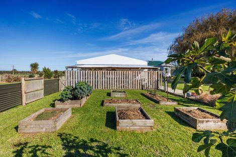 Photo of property in 2114 State Highway 56, Longburn, Palmerston North, 4477