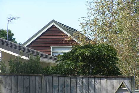 Photo of property in 1/233 Forrest Hill Road, Forrest Hill, Auckland, 0620