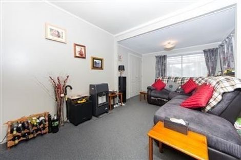 Photo of property in 39 Garelja Road, Henderson, Auckland, 0612