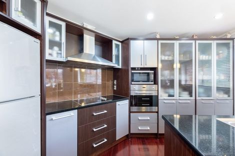 Photo of property in 3 Hornsey Avenue, Henderson, Auckland, 0612