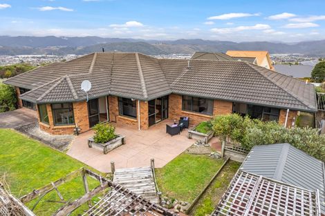 Photo of property in 45 Kirton Drive, Riverstone Terraces, Upper Hutt, 5018
