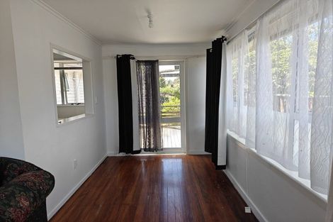 Photo of property in 65 Routley Drive, Glen Eden, Auckland, 0602