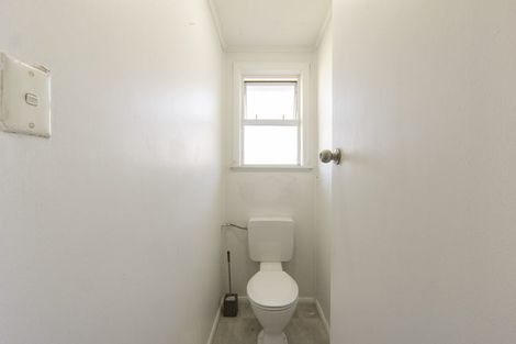Photo of property in 17 Dowding Street, Melville, Hamilton, 3206