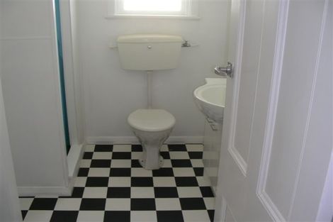 Photo of property in 13 Roy Street, Newtown, Wellington, 6021