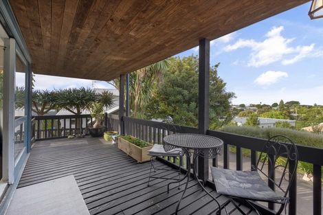 Photo of property in 17 Milton Road, Otumoetai, Tauranga, 3110