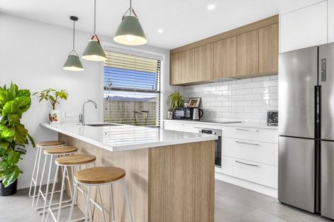 Photo of property in 30 Rua Street, Albert Town, Wanaka, 9305