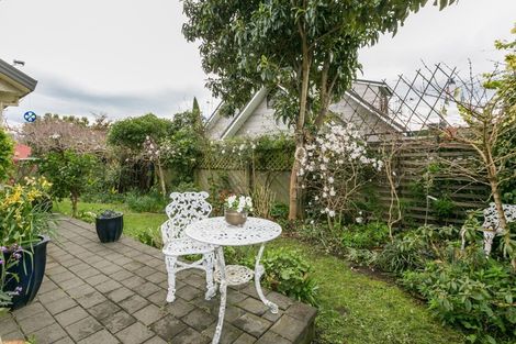 Photo of property in 2/6 Scannell Street, Havelock North, 4130