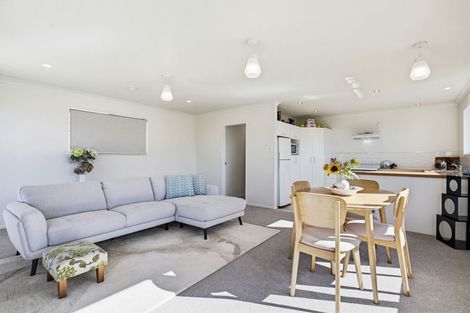 Photo of property in 11 Angle Street, Picton, 7220