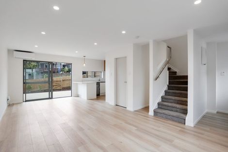Photo of property in 19b Chislehurst Street, Henderson, Auckland, 0612
