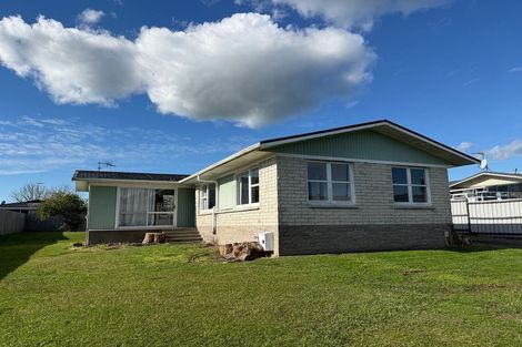 Photo of property in 12 Tanekaha Place, Pukete, Hamilton, 3200