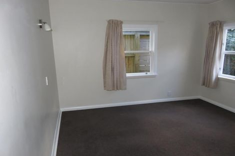 Photo of property in 147 Broderick Road, Johnsonville, Wellington, 6037