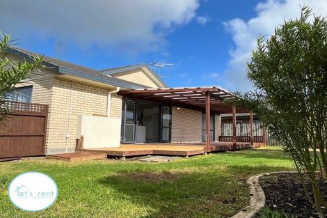 Photo of property in 60 Sheriff Place, Randwick Park, Auckland, 2105