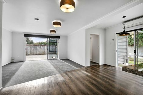 Photo of property in 25 Blagdon Road, Blagdon, New Plymouth, 4310