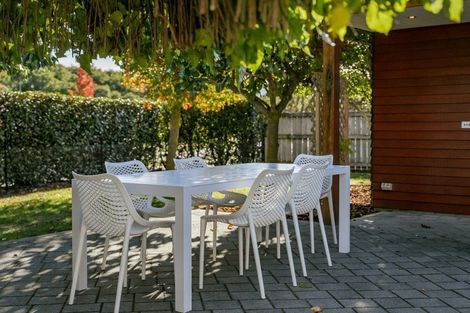 Photo of property in 20 Sylvan Street, Lake Hayes, Queenstown, 9304