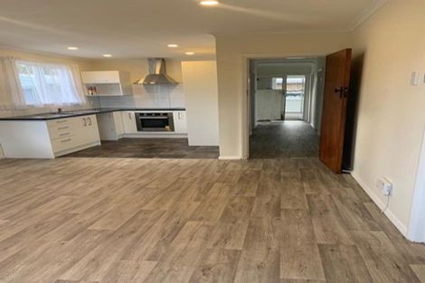 Photo of property in 20 Kapiti Road, Paraparaumu, 5032