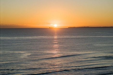 Photo of property in 91 Marine Parade, Mount Maunganui, 3116