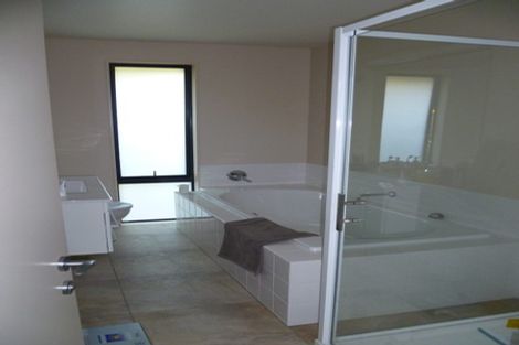 Photo of property in 15 Gershwin Grove, Stoke, Nelson, 7011