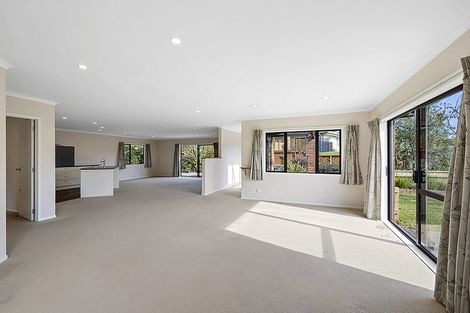 Photo of property in 72 Karamea Street, Whalers Gate, New Plymouth, 4310