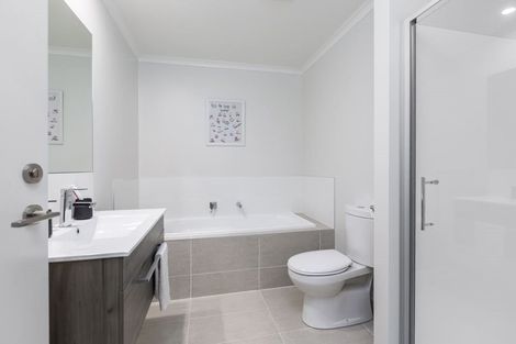 Photo of property in 4 Station Street, Hobsonville, Auckland, 0616