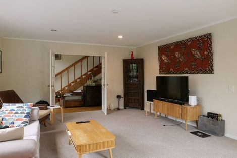 Photo of property in Willow Court, 6/15 Pehi Kupa Street, Waikanae, 5036