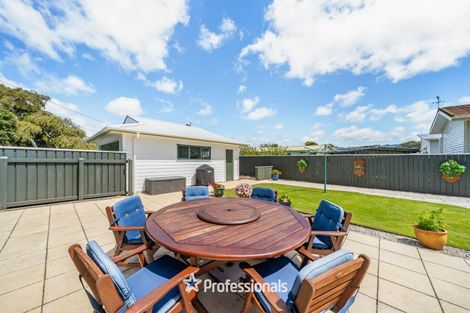 Photo of property in 32 Birdwood Road, Waterloo, Lower Hutt, 5011